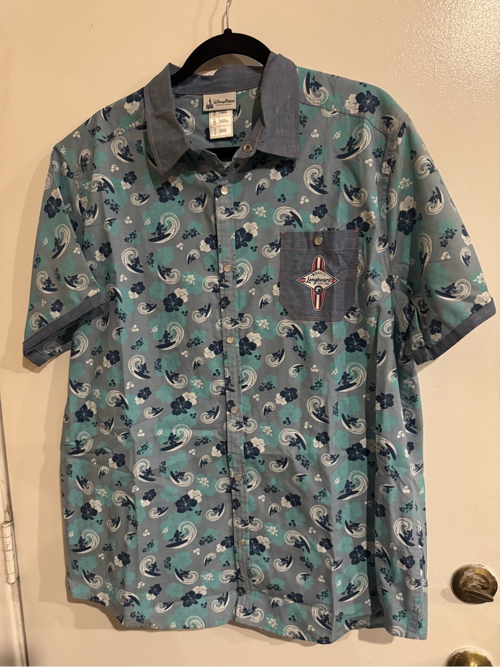 Disney Men's Teal Floral Short-Sleeve Button-Up Shirt